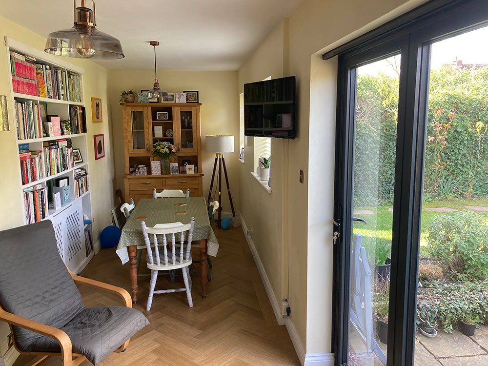 New dining room within 2 storey extension